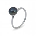 Ring from 925 sterling silver with natural pearls
