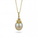 Sterling gold pendant 585 with sea pearls and diamonds