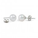 Stud earrings made of gold 375 with natural pearls