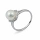 585 white gold ring with Akoya sea pearls and diamonds