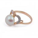 Ring from 14 karat gold with natural pearls and cubic zirconias