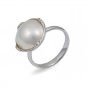 Ring in White Gold 750 with Mabe Sea Pearls and Diamonds