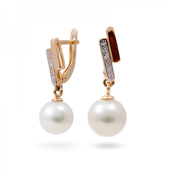 Earrings from 14 karat gold with natural pearls