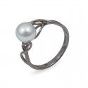 Ring in white gold 750 with Akoya sea pearls