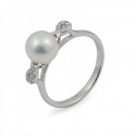 Ring from 14 karat gold with natural pearls