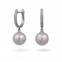Earrings from 14 karat white gold with Akoya sea pearls and diamonds