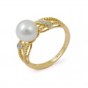Ring in gold 750 with natural pearls and diamonds