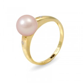 Ring from 14 karat gold with natural pearls and diamonds