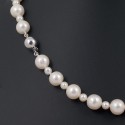 Pearl wedding necklace made of natural pearls