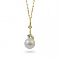Pendant in 14 karat gold with natural pearls