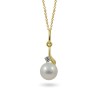 Pendant in 14 karat gold with natural pearls