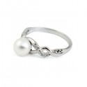 925 sterling silver ring with freshwater pearl and zirconium insert